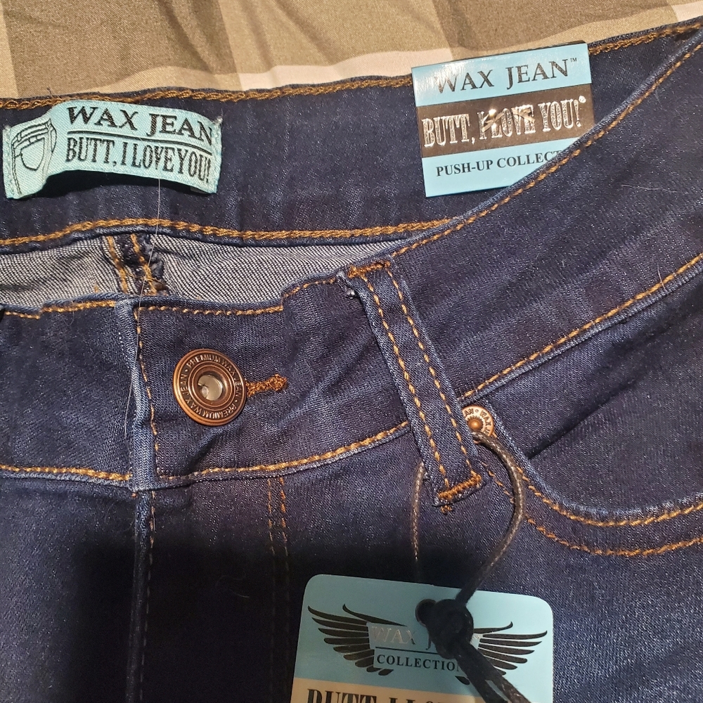 Jeans - Picture 4 of 6